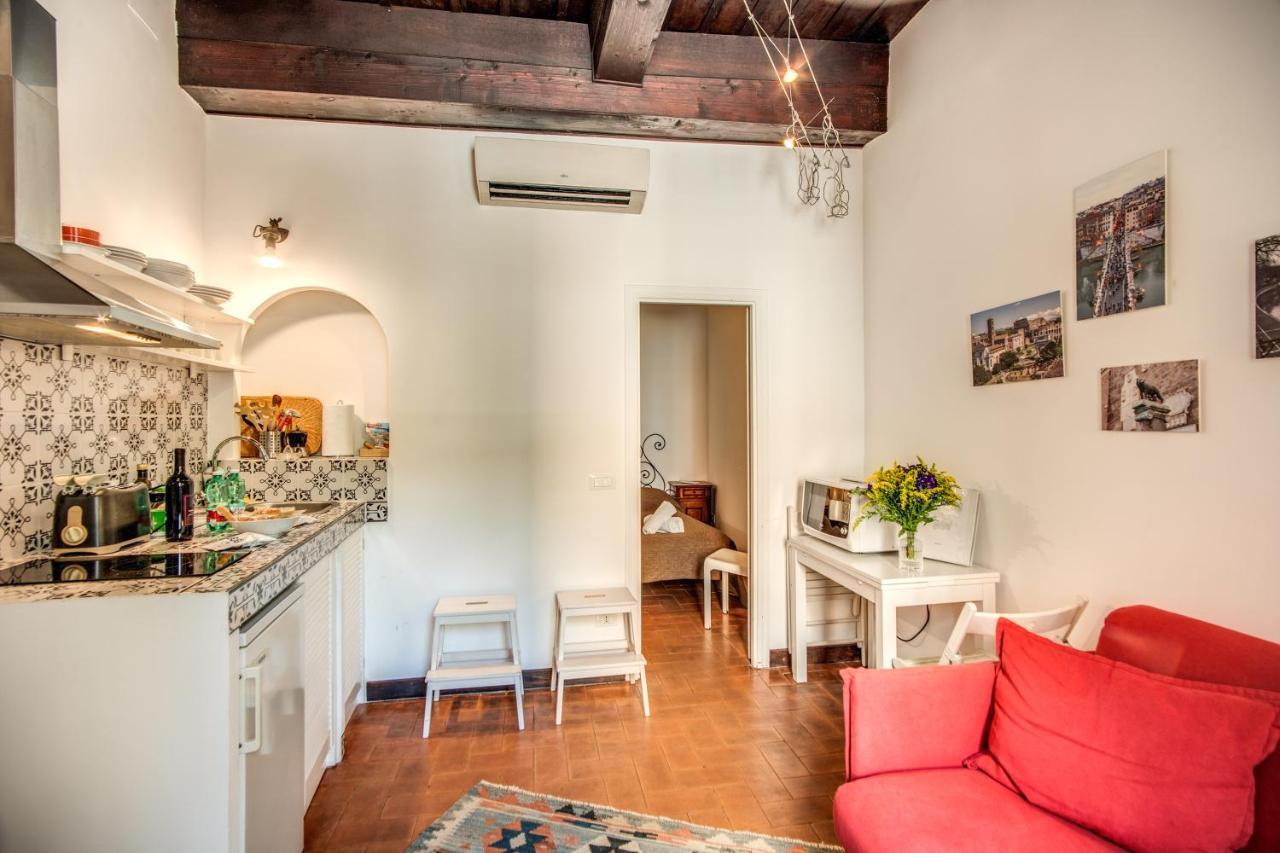 Lovely Flat In The Heart Of Trastevere Rom Exterior foto